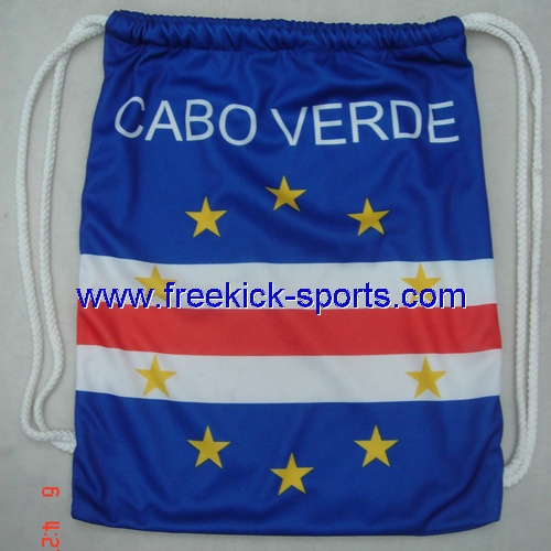 cabo verde flag Drawstring bag