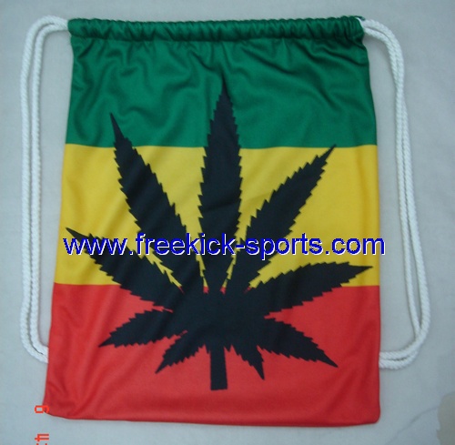 rasta leaf Drawstring bag